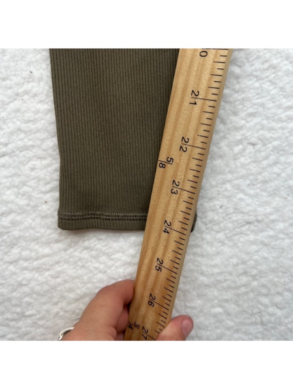 ALO Player High Waist Leggings in Black and Olive Branch 7/8” LengthSize Medium - Picture 4 of 4